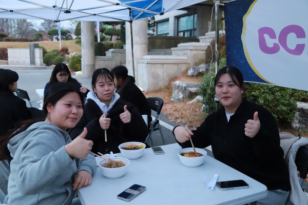 2072962787_681d5d5a44d61_1746754906282.j