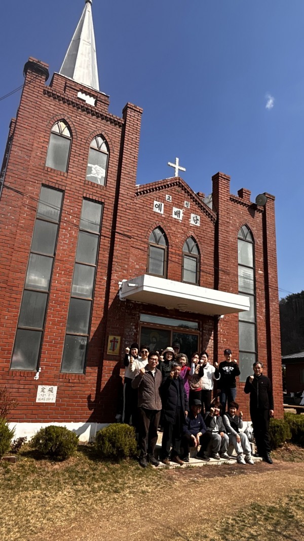 2072962787_681d5d5a4ee2e_17467549063231.