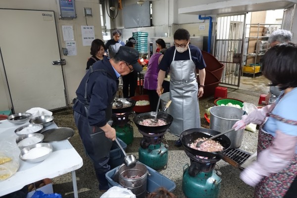 2072962787_681d5d5a56937_17467549063546.